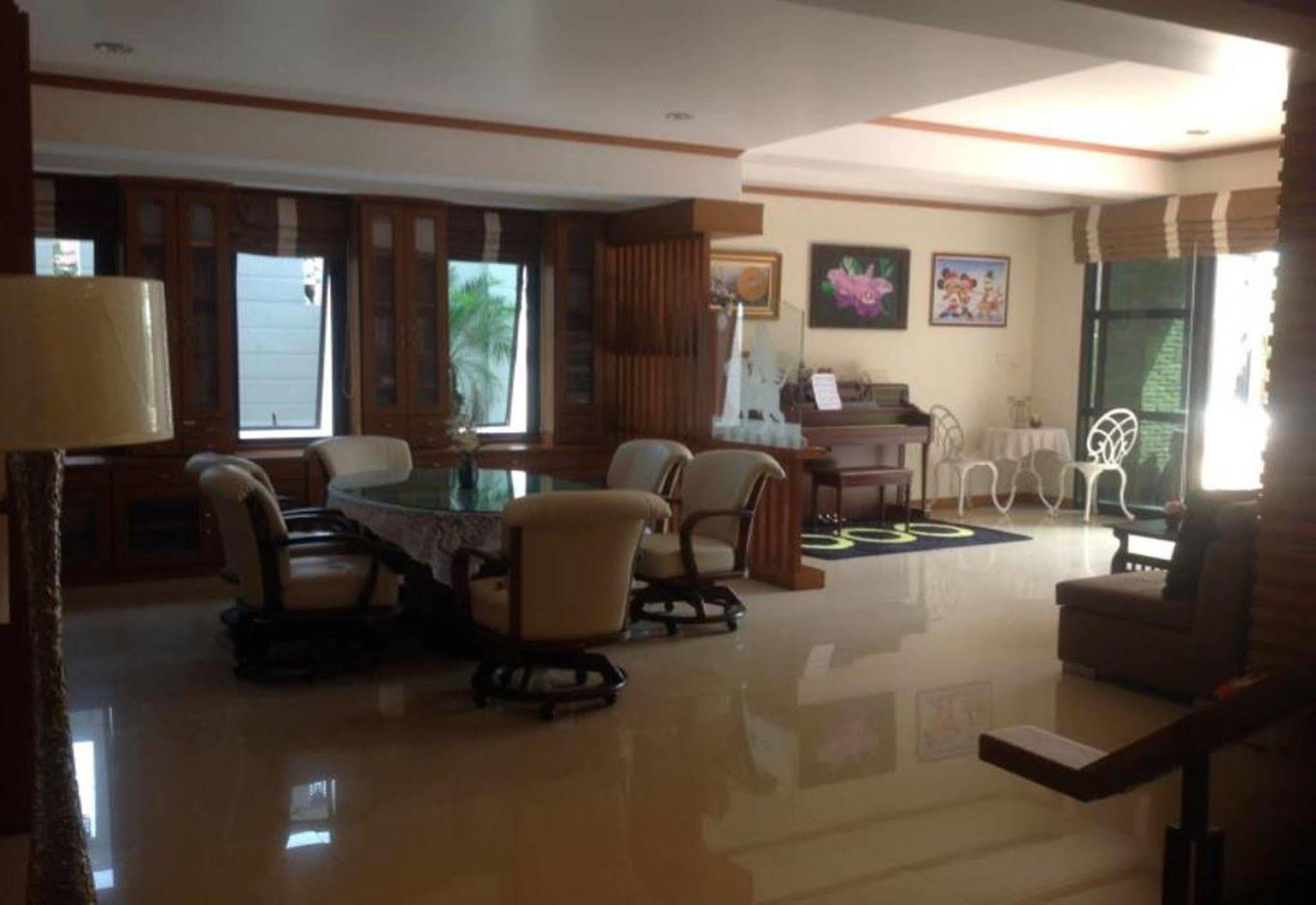 Ruankeaw Homestay Nai Harn المظهر الخارجي الصورة